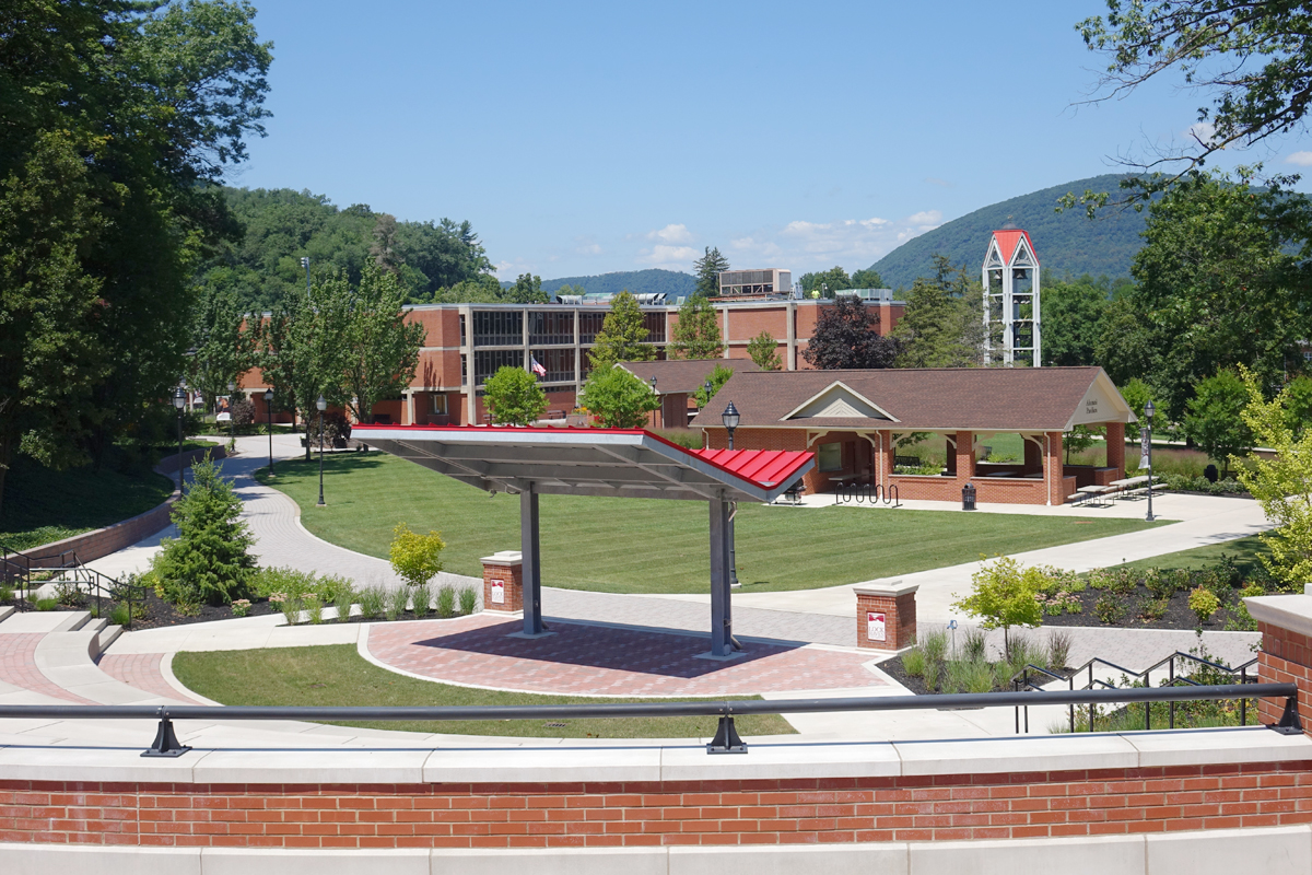 Lhu Continues To Serve Students With Remote Instruction The